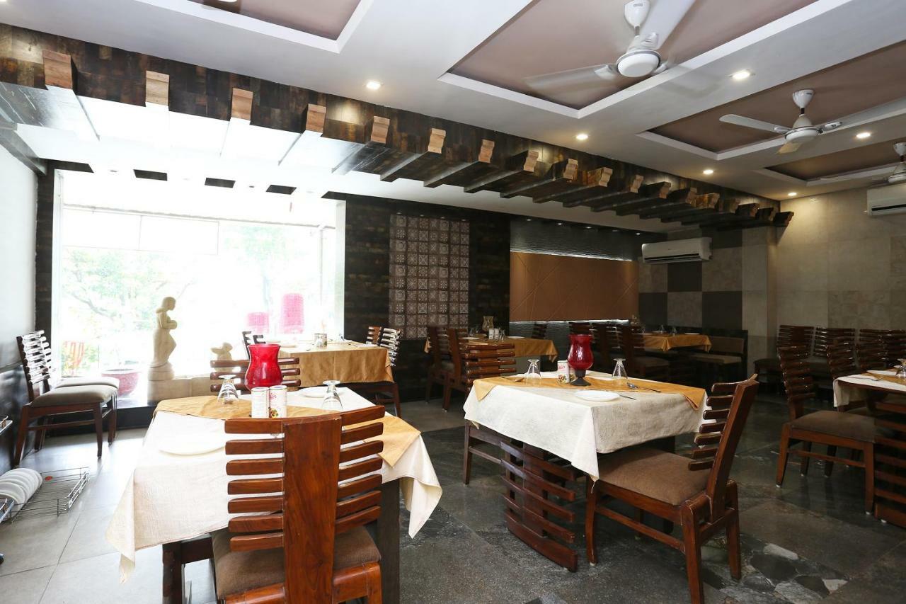 Oyo 29724 Hotel Kokila Resort Jabalpur Exteriér fotografie